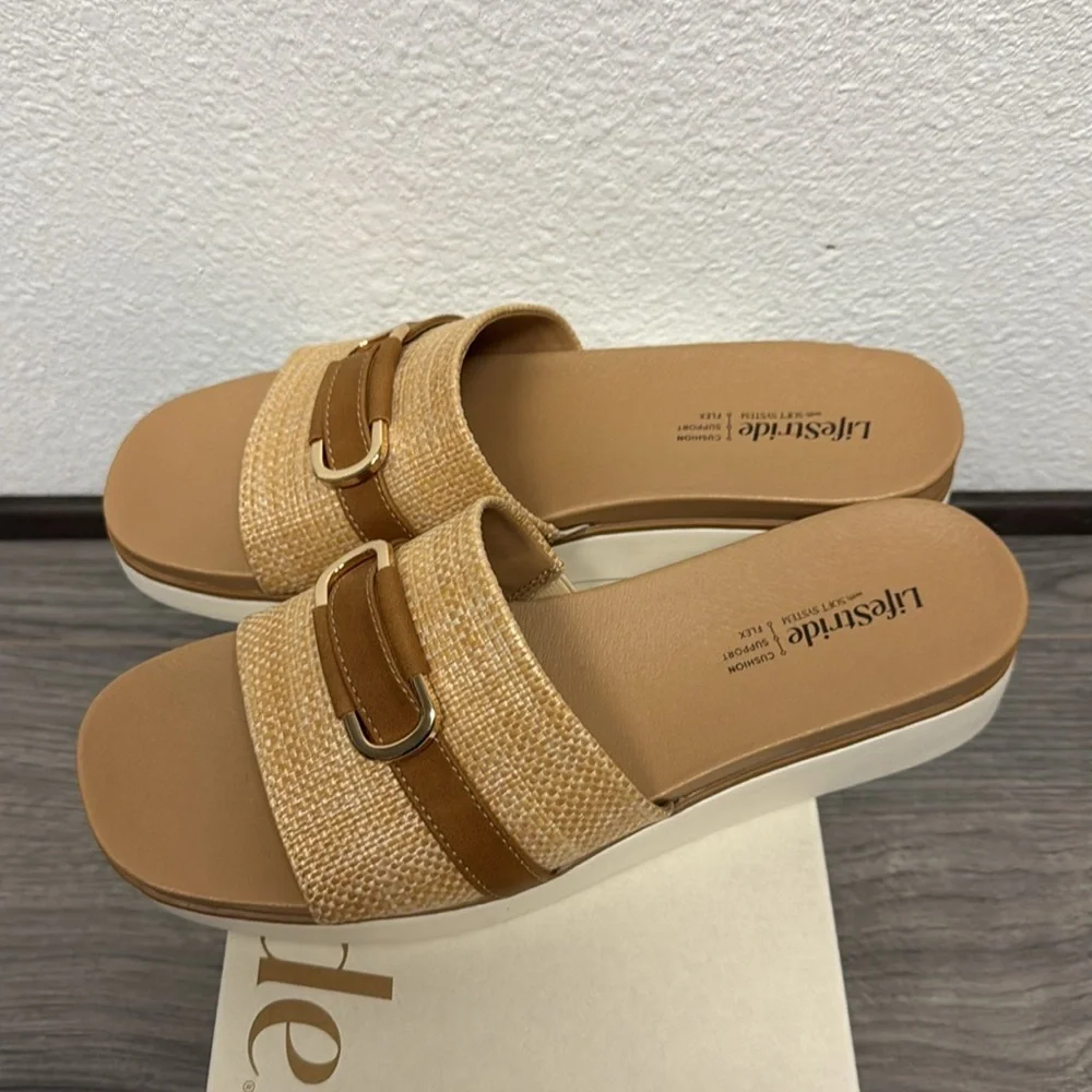 LifeStride Genevieve Flat Sandal